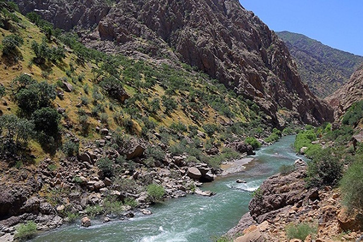 سفر بهاری به منطقه کردستان سفر بهاری به منطقه کردستان